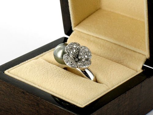 Moonstone Gemstone Engagement Rings 2024 | favors.com